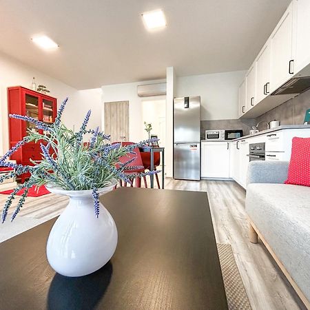 Komfort Home Bursport Bt. Haz Balatonfenyves Bagian luar foto