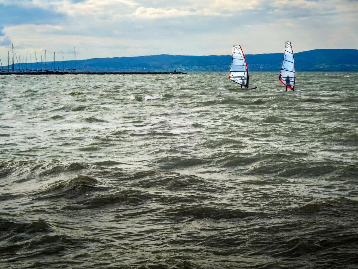 Komfort Home Bursport Bt. Haz Balatonfenyves Bagian luar foto