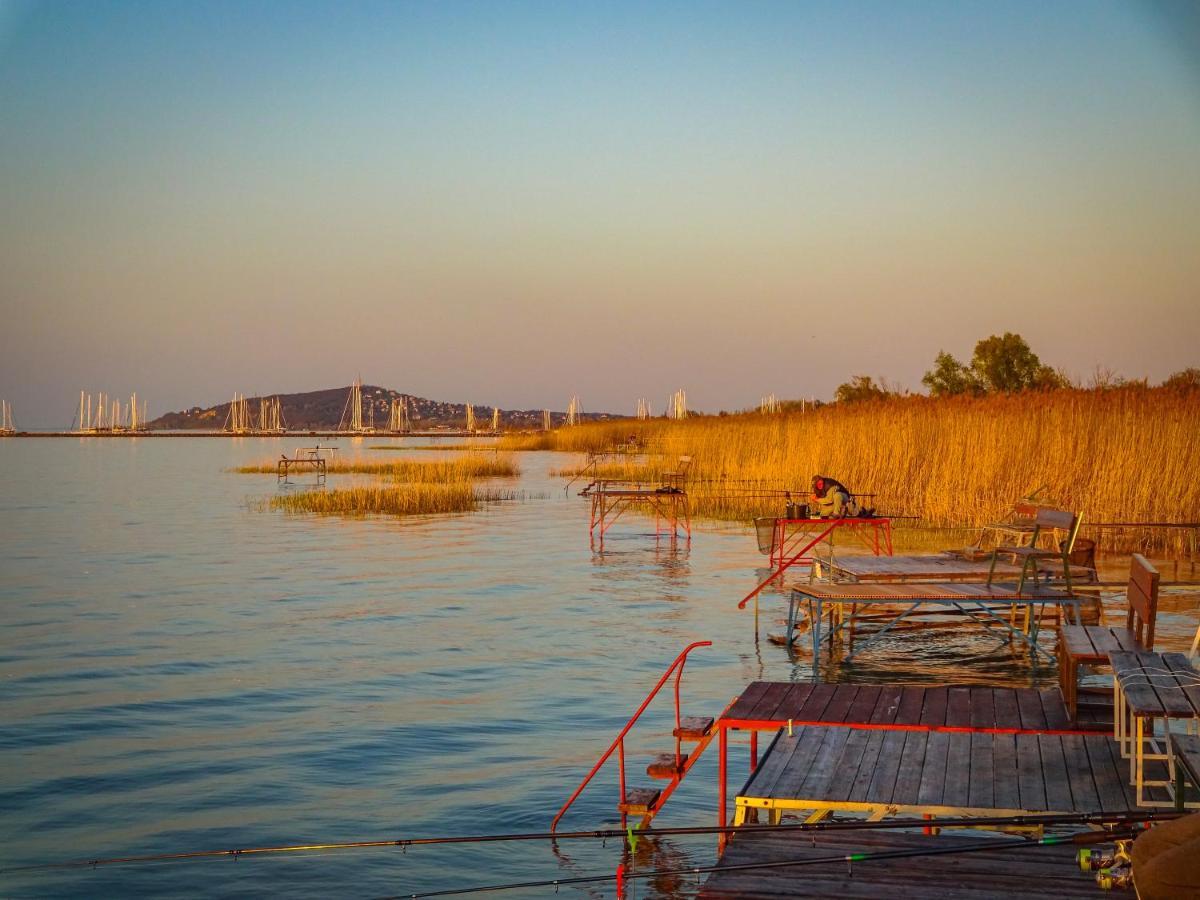 Komfort Home Bursport Bt. Haz Balatonfenyves Bagian luar foto